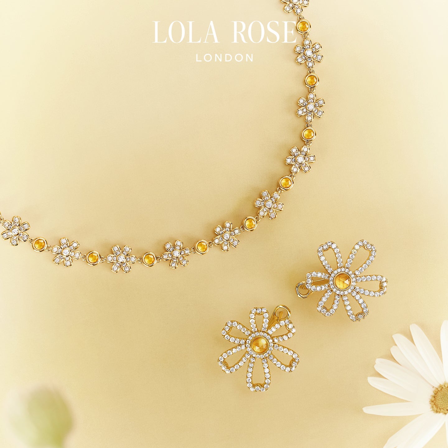 Daisy Full Bloom Choker Necklace (Shipping from March 21th)