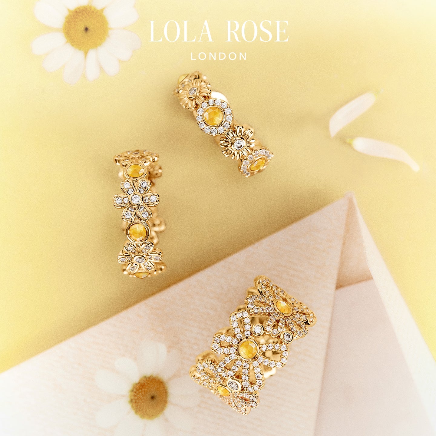 Daisy Mini Band Ring (Shipping from March 21th)